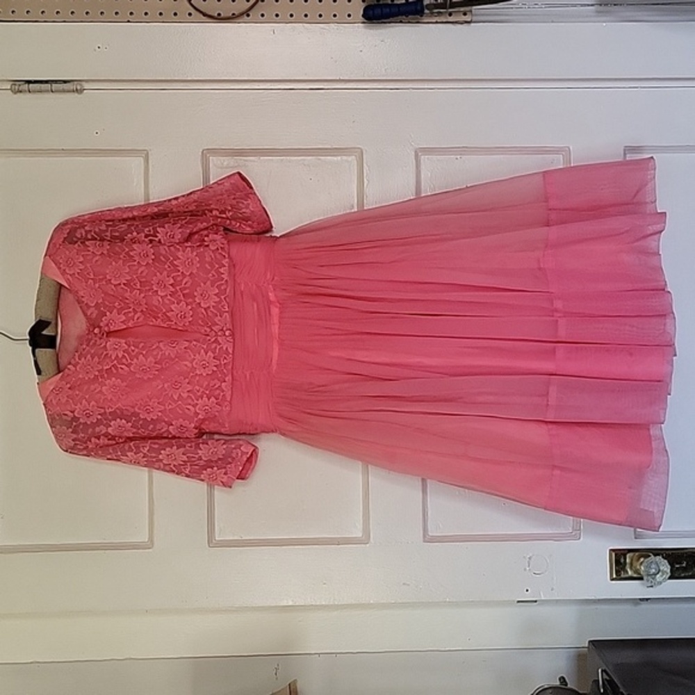 1950s Layered Silk Organza Taffeta Tulle Party Dress with Cropped Lace Jacket